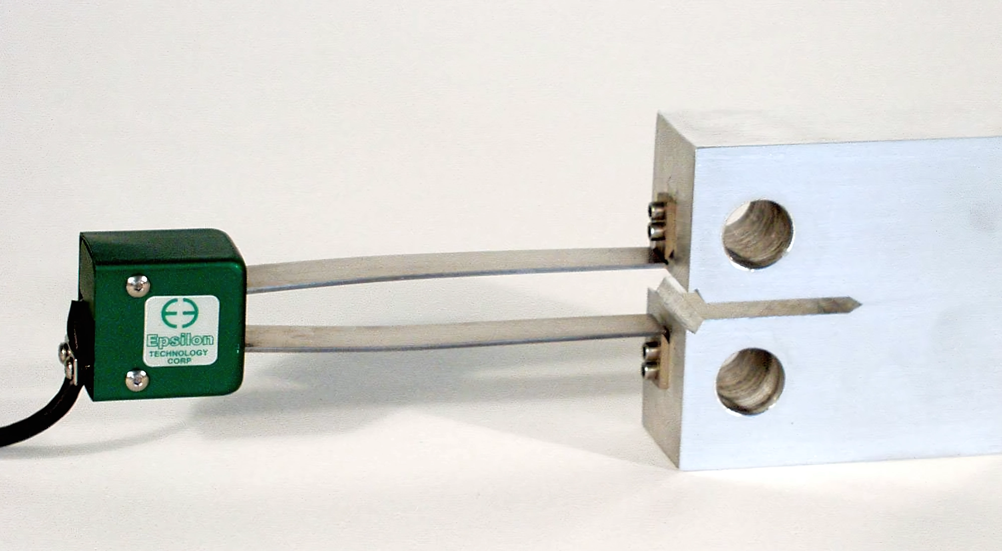 파괴역학 클립온 게이지 모델 3541