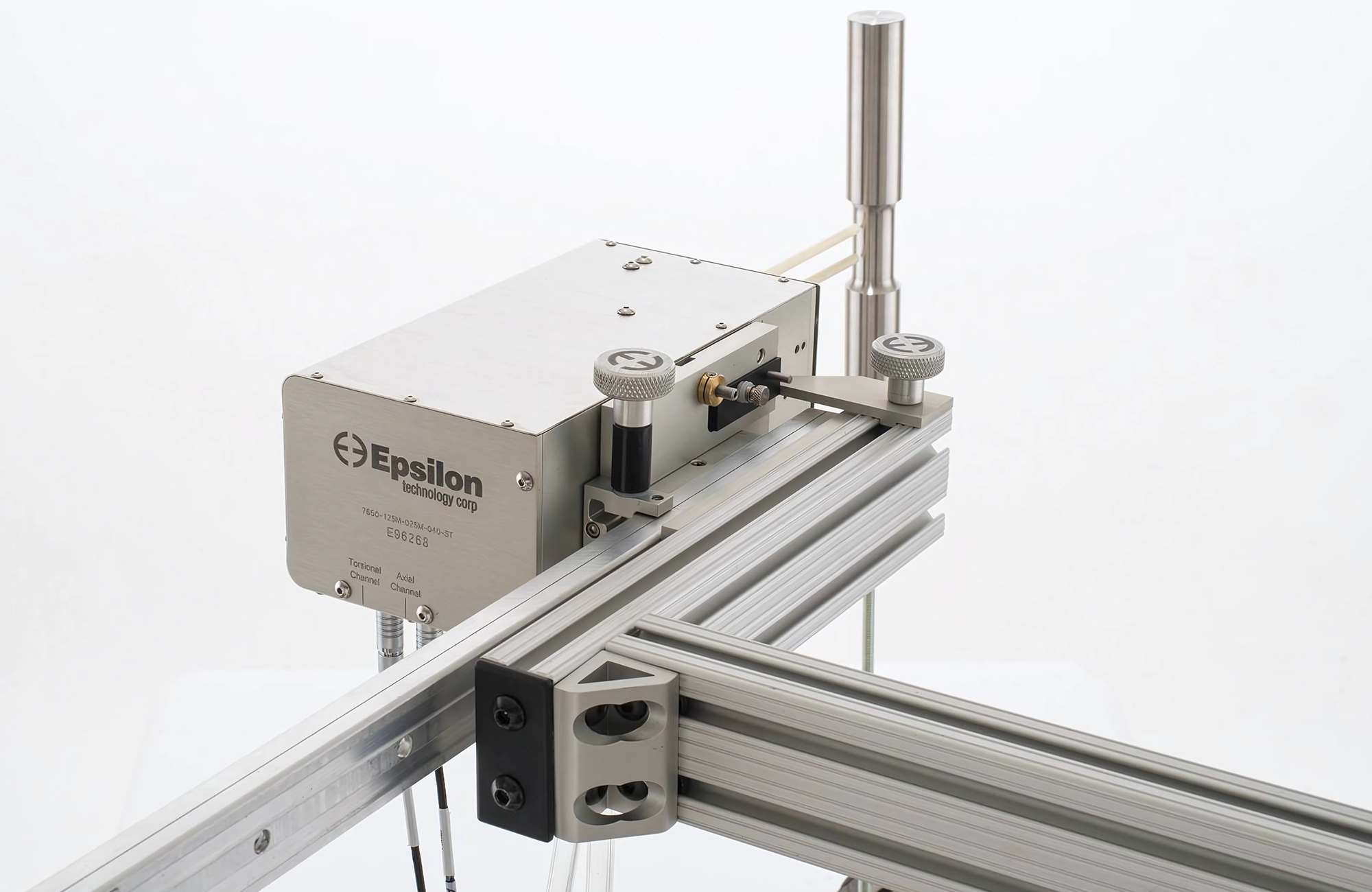 고온 이축 변형률 측정용 신율계 모델 7650