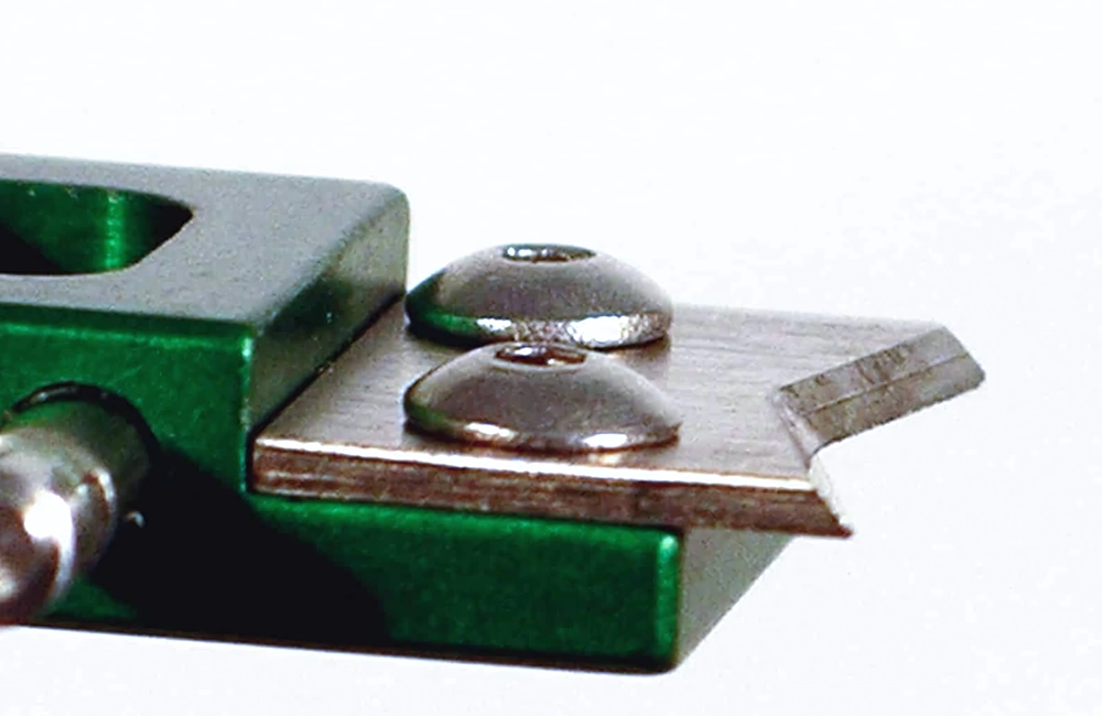 Epsilon 신율계용 V형 나이프엣지